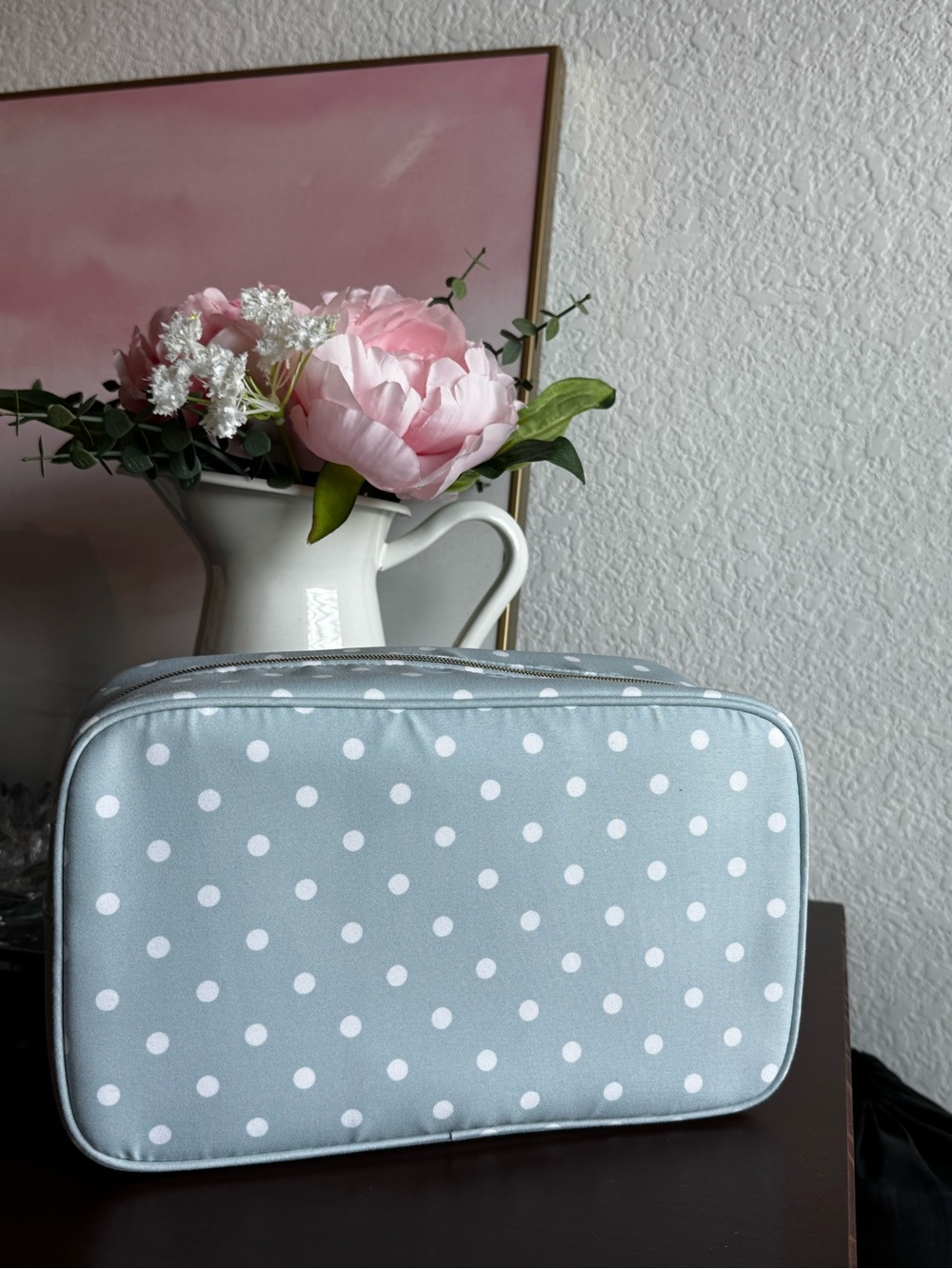Estee Lauder Makeup Bag